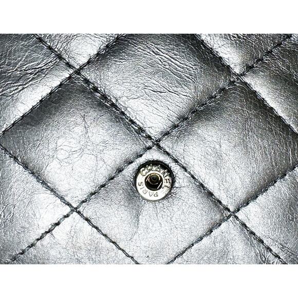 Chanel Cambon CC Quilted Metallic Matelasse Leather Bifold Small Wallet Clutch - Picture 4 of 6